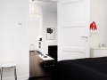 elegant-personality-small-apartment-interior-design-06